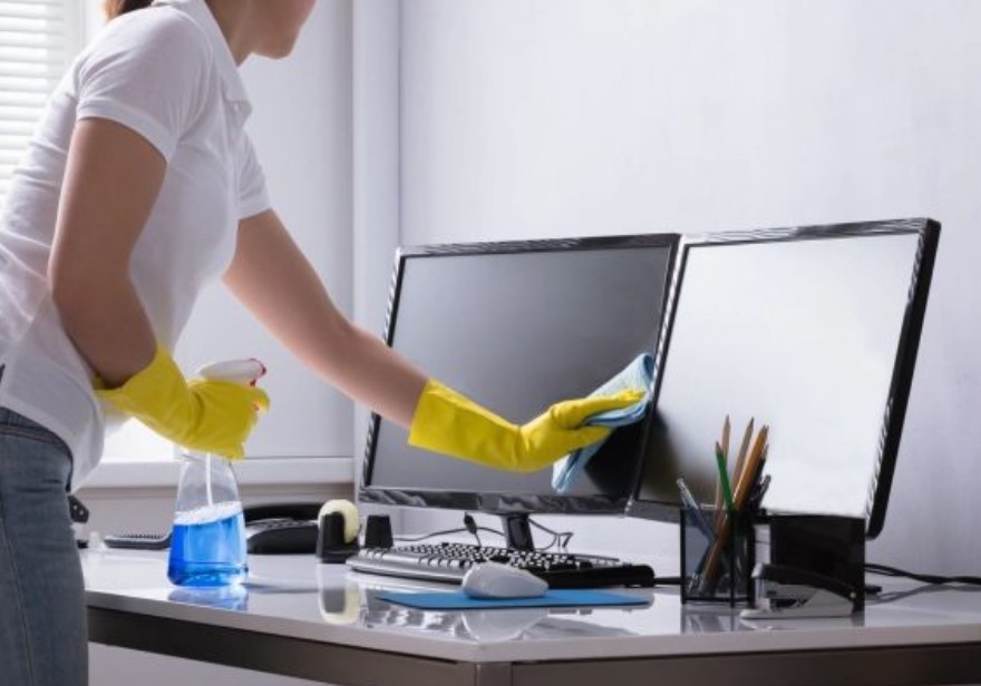 Why You Should Consider Using a Recurring Office Cleaning Service